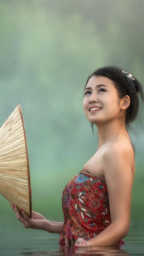 18 Asian Porn Videos .